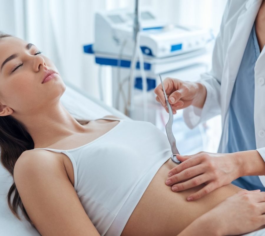 a-medical-image-of-a-young-woman-with-a-gynecologi-0fzrwqfUS-u1LPoUGduHoQ-Vo5PU-ueS3GxAjzygyvXAw